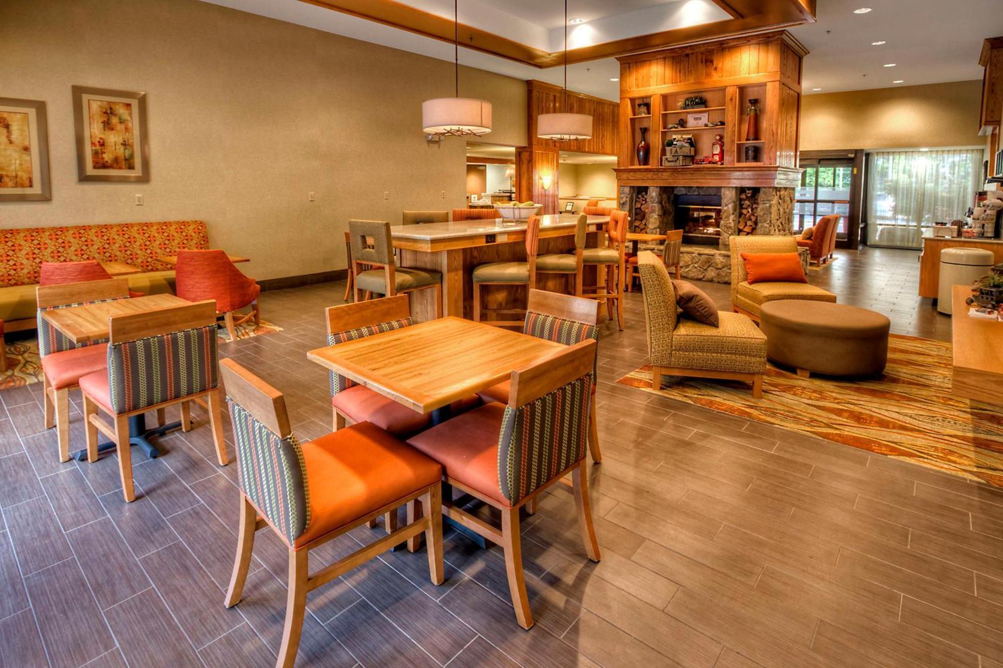 Hampton Inn Franklin, Nc Eksteriør billede